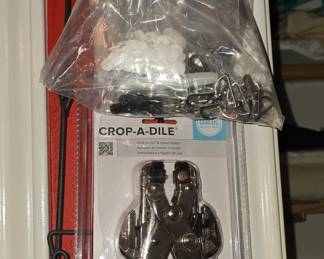 Crop-a- Dile