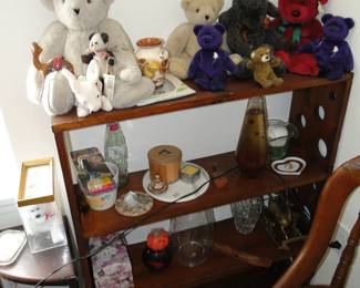 Teddy Bears shelf