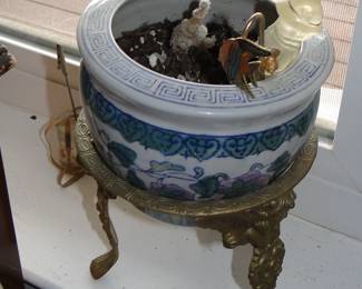 Oriental planter
