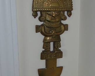 Aztec figure