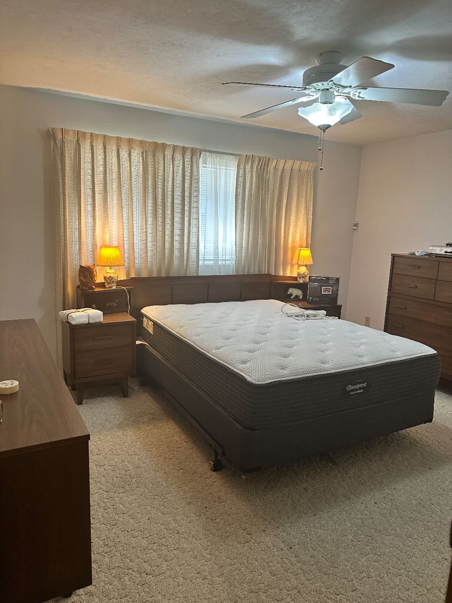 Master Bedroom Mid Century Queen Set