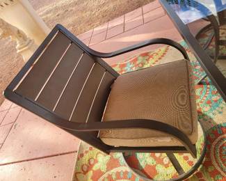 mom outdoor chair