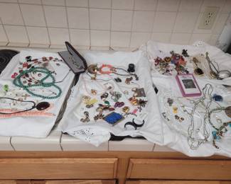 estate costume jewelery