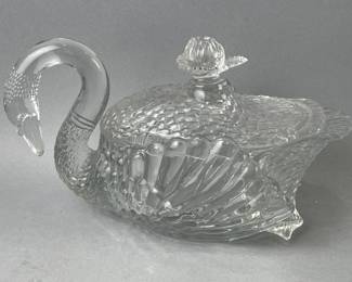 Lot 14 | Type 1 Cambridge Swan With Original Lid
