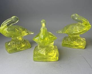 Lot 123 | 3 FGSA Yellow Uranium Glass 1998 Pelicans
