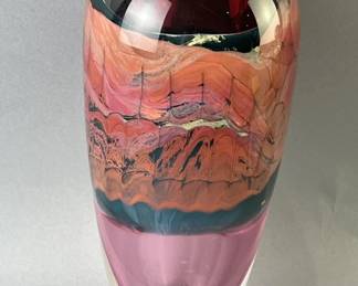 Lot 12 | Signed Hand Blown Leon Applebaum Vase
