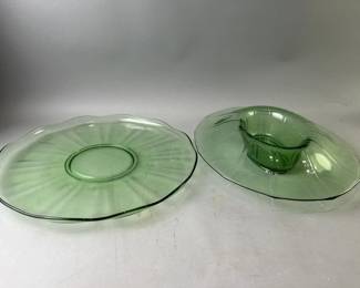 Lot 135 | Large Fairfax Uranium Bowl & Platter
