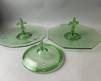 Lot 146 | 1920/1930s Fostoria Uranium Glass Fairfax Plates
