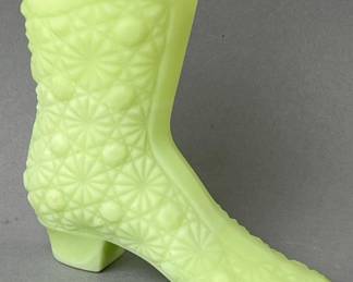 Lot 95 | Fenton Daisy & Button Lime Sherbert Glass Boot
