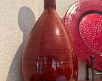 Red Lacquerware Vase