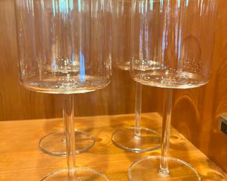 Set of 4 Schott Zwiesel Modo Tritan Crystal Wine Glasses