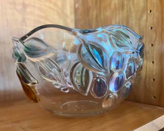 Mikasa "Garden Harvest" 3D Fruit Embossed Glass Serving Bowl 