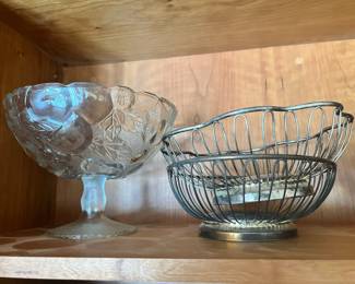 Frosted Glass Fruit Themed Pedestal Bowl, Pair of Metal Wire Fruit Basket Bowls