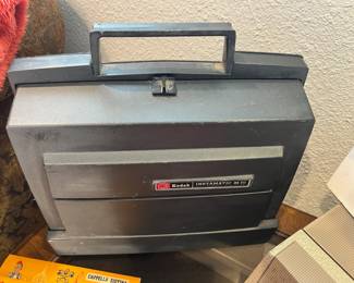 Kodak Instamatic M70 Movie Projector