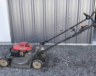 Honda Harmony HRB216 Lawn Mower
