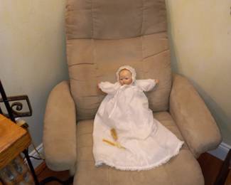 Items Located In The Dining Room