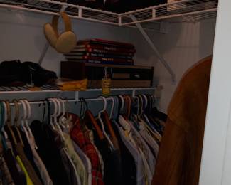 Items Located In The 2nd Bedroom Closet