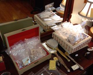 Items Located In The 2nd Bedroom