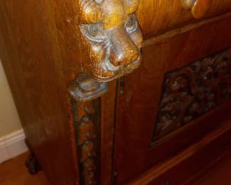 Items Located In The Dining Room