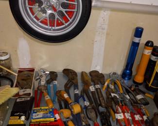 Items Located In The Garage