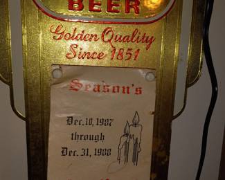 Items Located In The 1st Bedroom ( Vintage Beer Room)