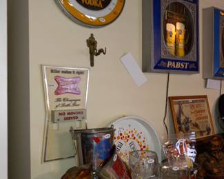 Items Located In The 1st Bedroom ( Vintage Beer Room)