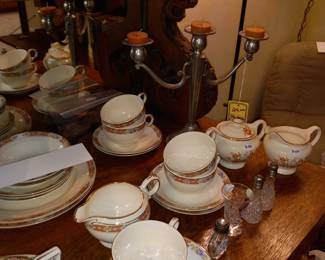 Items Located In The Dining Room