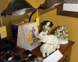 Items Located In The 3rd Bedroom