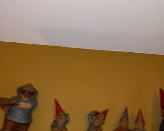 Items Located In The 3rd Bedroom