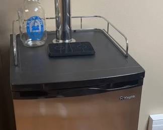 Kegco Keggerator With Two Kegs Hoses And Tap Handles