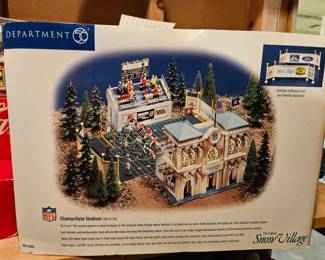 Department 56 #55001 NFL Champsfield Stadium Snow Village 1999