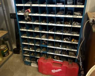 . . . love this hardware cubby -- can you say, "retro"?