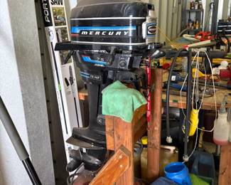 . . . Mercury 7.5 horse outboard motor