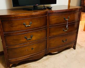 Solid wood dresser