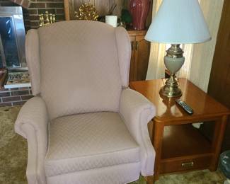 Side chair/side table