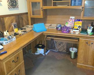 Desk/office supplies