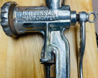 Vintage Universal Meat Grinder #323