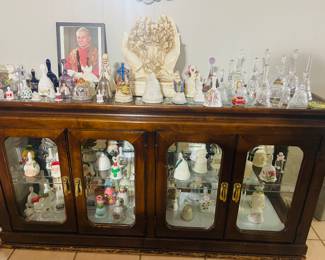 Console China Cabinet 