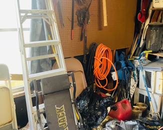 6’ Aluminum Ladder 