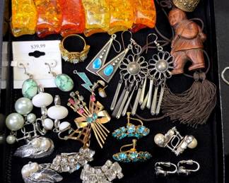Mixed Lot of Jewelry