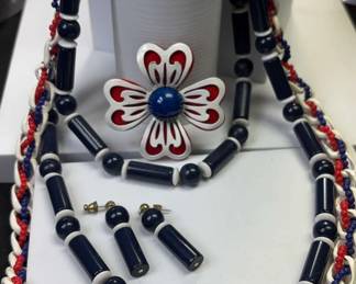 Trifari Necklace And Earrings Other Like Pieces