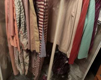 vintage clothing!! mostly ladies medium