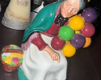 Balloon lady