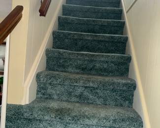 Stairs are not for sale, just emphasizing the fact that they are steep and short, so please wear your sneakers
