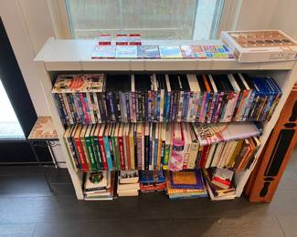 WE HAVE AN AWESOME COLLECTION OF CD'S DVD'S BLUE RAY DVD'S AND I THINK EVERY DISNEY VHS MOVIE EVR MADE. AND LOTS OF GAMES.