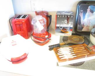 Small Appliances, Steak Knife Set +++