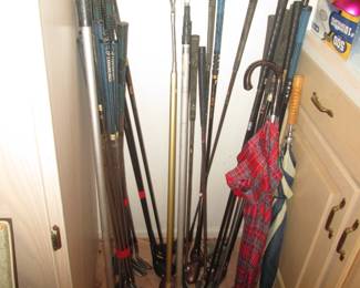 Golf Clubs, Ski Poles & Umbrellas