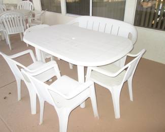 Plastic Patio Sets