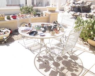 Patio Table/4-Chairs, Metal Framework