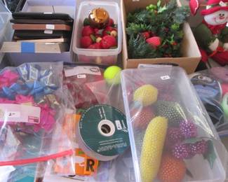 Holiday & Party Decor